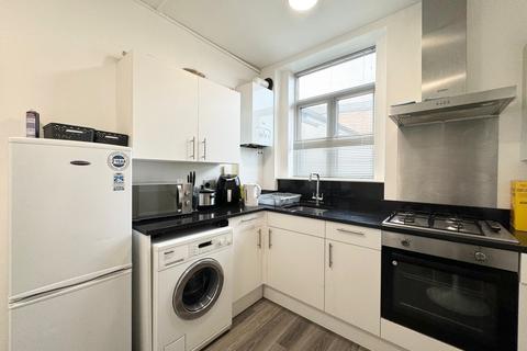 1 bedroom flat to rent, Crouch End Hill, Crouch End