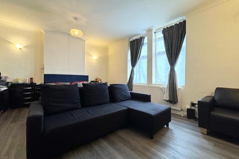 1 bedroom flat to rent, Crouch End Hill, Crouch End