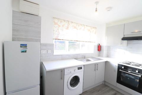 1 bedroom house to rent, Park View Court, High Wycombe HP12