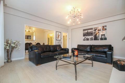 3 bedroom apartment to rent, Westfield, Newcastle Upon Tyne