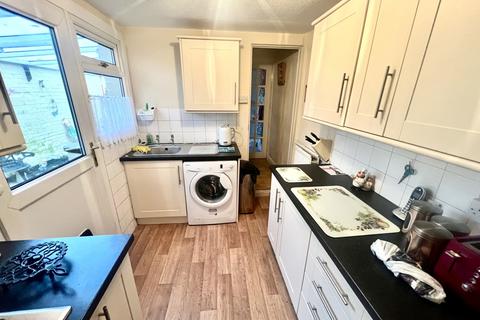 2 bedroom terraced house for sale, Colwyn Road, Burn Valley