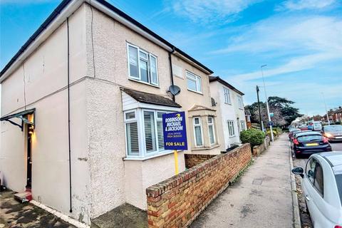 3 bedroom semi-detached house for sale, Station Road, Rainham, Gillingham, Kent, ME8