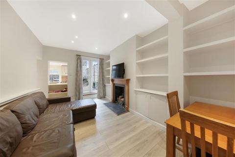 1 bedroom flat to rent, Lurline Gardens, SW11