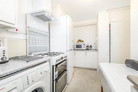 1 bedroom apartment to rent, Old Ford Road, London, E2