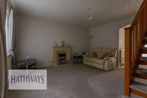105 Chester Close, New Inn, Pontypool, NP4 0LU