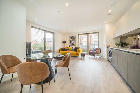 3 bedroom maisonette for sale, Mitcham Road, Tooting SW17