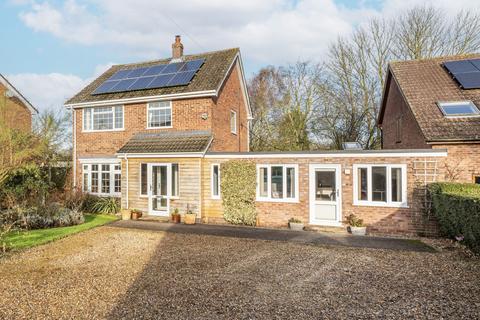 3 bedroom detached house for sale, Church Lane, Wicklewood