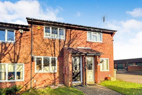 2 bedroom terraced house for sale, Warley Rise, Tilehurst, Reading, RG31