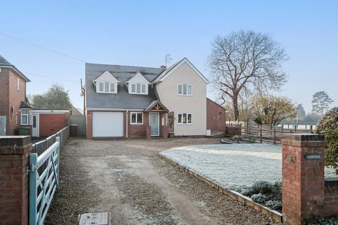 5 bedroom detached house for sale, Danes Green, Claines, Worcester, WR3 7RU