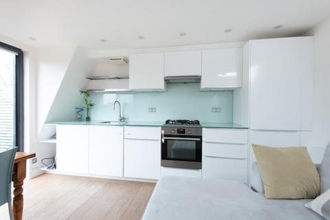 1 bedroom flat to rent, Primrose Gardens, Belsize Park, London, NW3