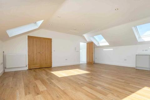 2 bedroom penthouse for sale, Wymondham, Norfolk, NR18