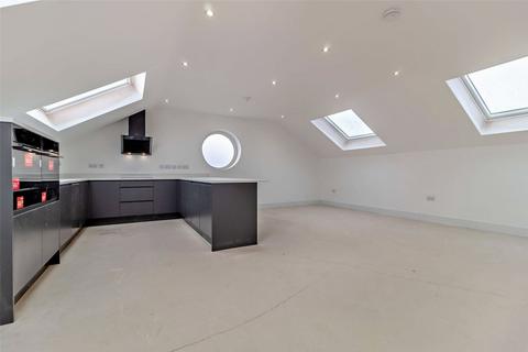 2 bedroom penthouse for sale, Wymondham, Norfolk, NR18