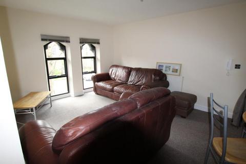 2 bedroom flat to rent, Meribel Square, Prescot L34