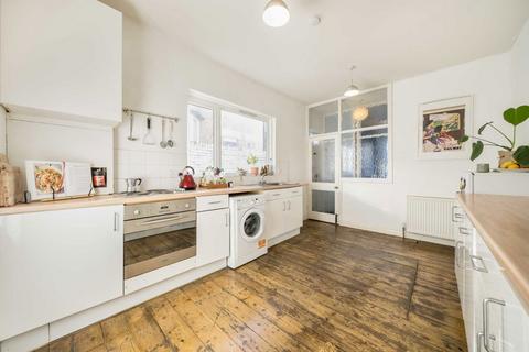 1 bedroom flat to rent, Rosenthorpe Road, London SE15