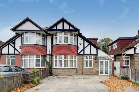 4 bedroom semi-detached house for sale, Great West Road, Hounslow, TW5