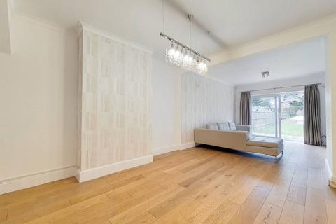 4 bedroom semi-detached house for sale, Great West Road, Hounslow, TW5