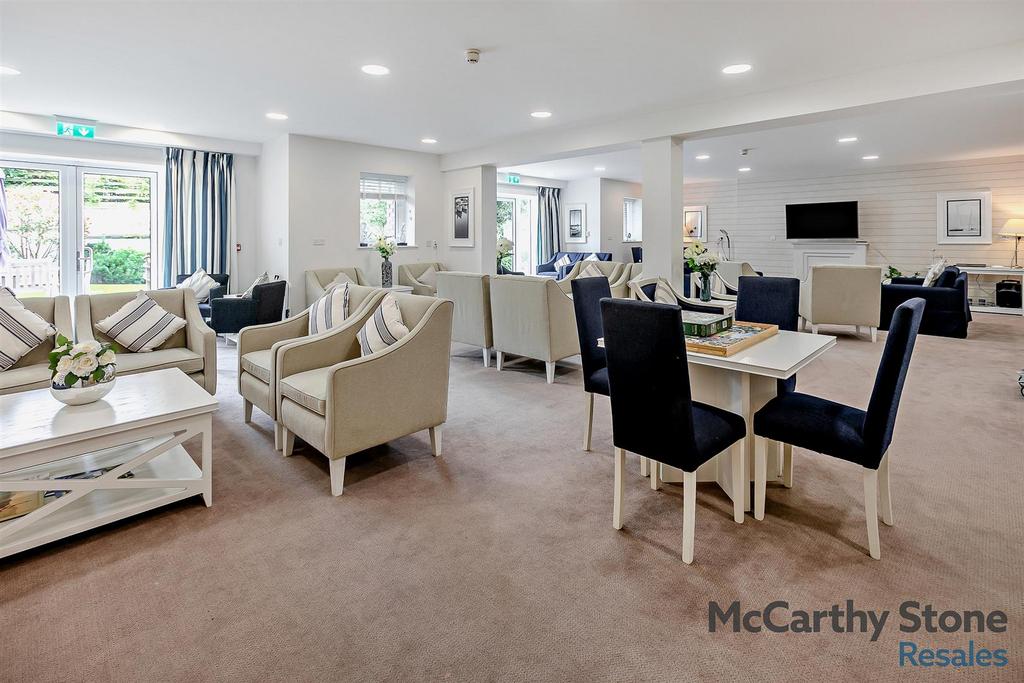 Homeowners Lounge