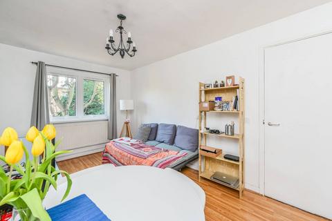 1 bedroom flat for sale, Knowles Walk, Clapham Old Town, London, SW4