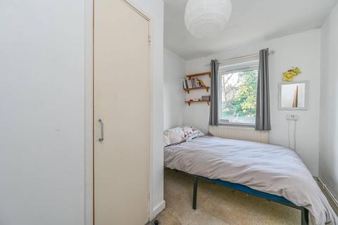 1 bedroom flat for sale, Knowles Walk, Clapham Old Town, London, SW4