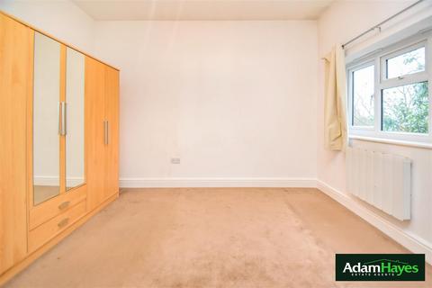 2 bedroom apartment to rent, Cornwall Avenue, London N3