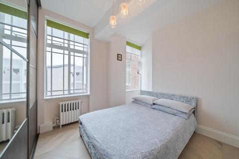 1 bedroom flat for sale, Queensway, Bayswater