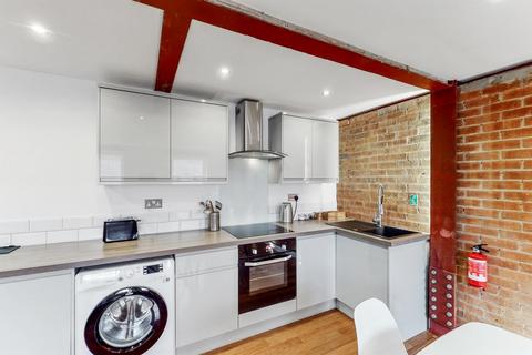 2 bedroom apartment to rent, Brick Lane, London E1