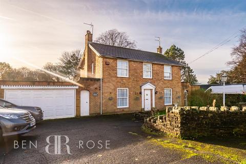 4 bedroom detached house for sale, Southport Road, Chorley