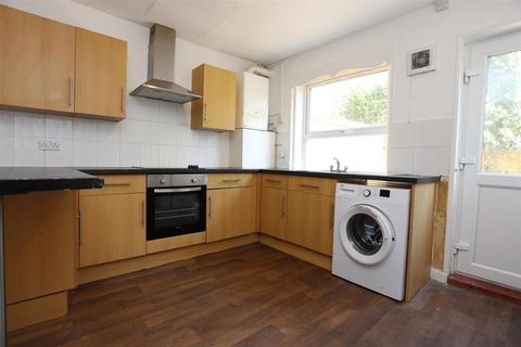 4 bedroom house to rent, Washington Street, Brighton