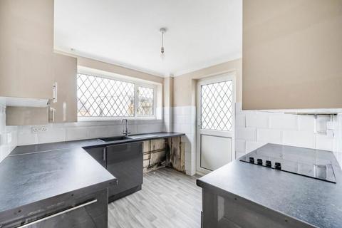 3 bedroom semi-detached house for sale, Fairholme Drive, Yapton, Arundel, West Sussex, BN18 0JH