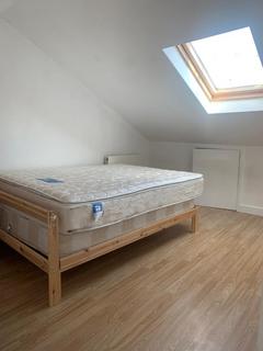 2 bedroom flat to rent, Upton Lane, London, E7