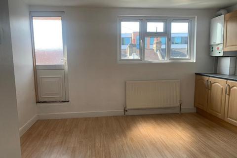 2 bedroom flat to rent, Upton Lane, London, E7