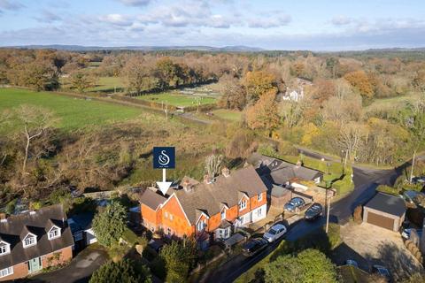 4 bedroom end of terrace house for sale, Graffham, Petworth, West Sussex, GU28