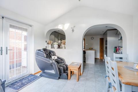 3 bedroom link detached house for sale, Roundway Down, Norwich