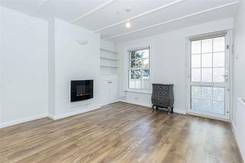 2 bedroom house to rent, Walpole Place, Teddington TW11