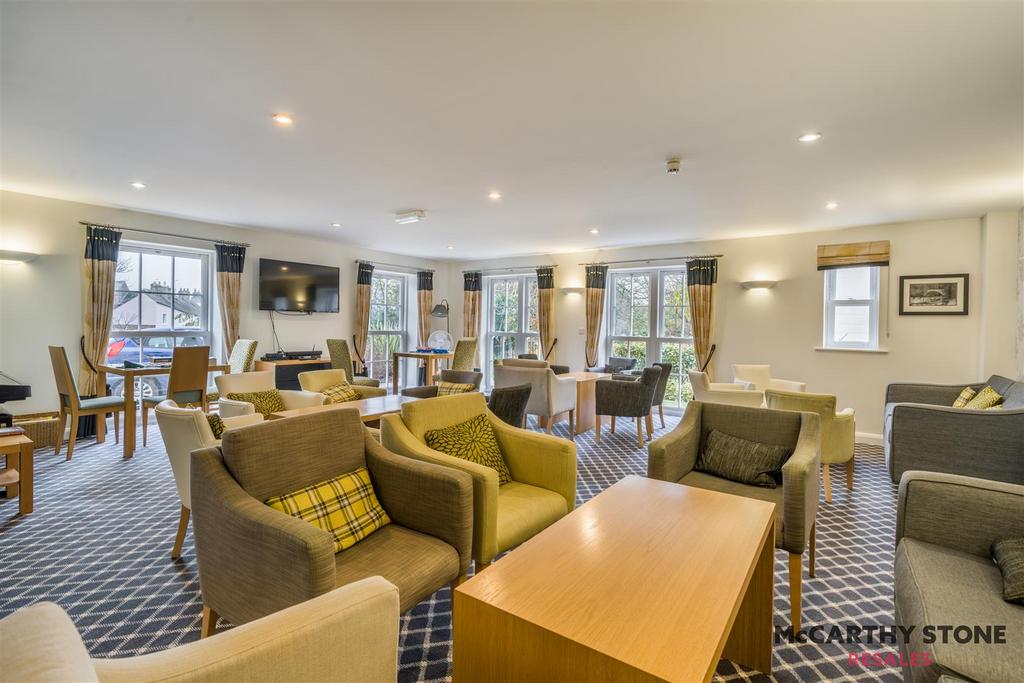 8627535-interior16.jpg
