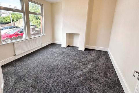 2 bedroom terraced house to rent, Neville Road, Kent ME4