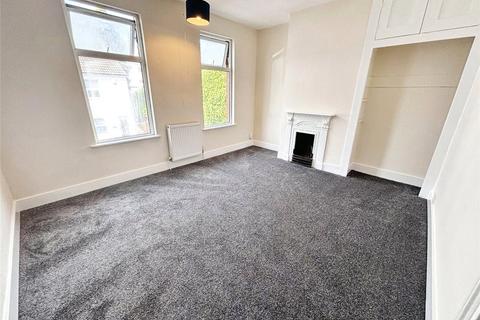 2 bedroom terraced house to rent, Neville Road, Kent ME4