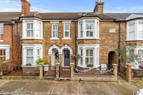 3 bedroom terraced house for sale, Crowhurst Road, Essex CO3