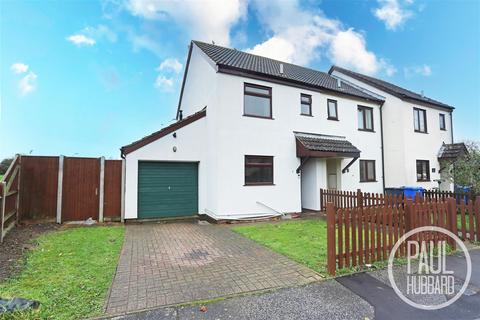 2 bedroom end of terrace house for sale, Laxfield Way, Pakefield, NR33