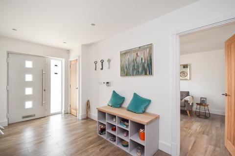 5 bedroom end of terrace house for sale, Parkside, Folkestone, CT19