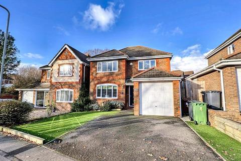 4 bedroom detached house for sale, Tillingham Way, Stone Cross, Pevensey