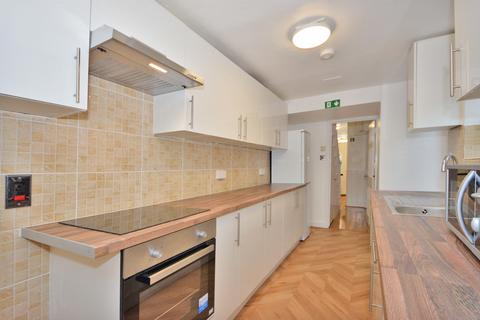 5 bedroom terraced house to rent, Everington Street,  London, W6