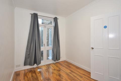 4 bedroom terraced house to rent, Everington Street,  London, W6