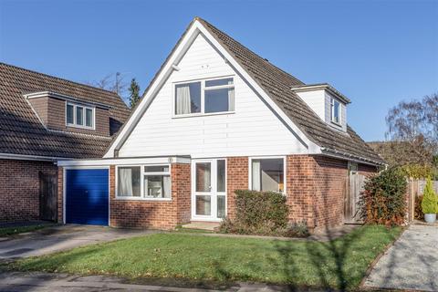 4 bedroom detached house for sale, Junewood Close, Woodham