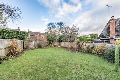 4 bedroom detached house for sale, Junewood Close, Woodham