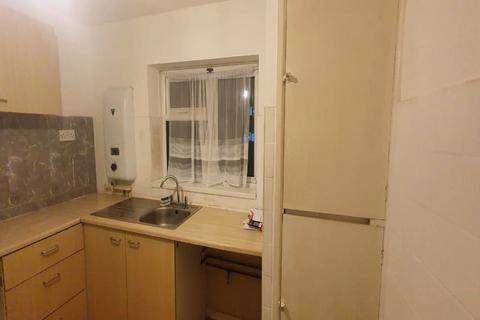 1 bedroom flat to rent, Rock Street, Dudley, West Midlands