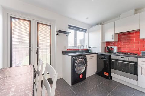 3 bedroom end of terrace house for sale, Harrier Way, Diss