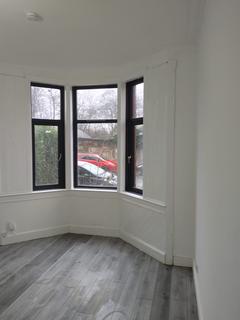 1 bedroom ground floor flat to rent, Wellshot Road, Glasgow G32