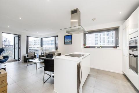 2 bedroom apartment to rent, Rosler Building, Ewer Street, London SE1