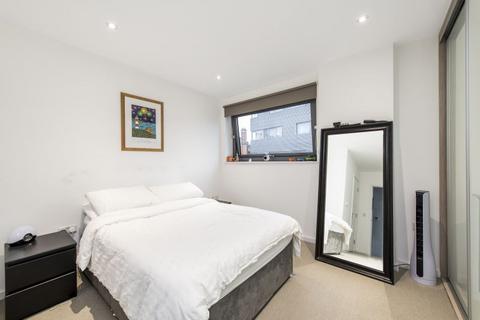 2 bedroom apartment to rent, Rosler Building, Ewer Street, London SE1